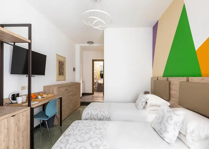 Pensjonat La Riviere Trastevere 4*